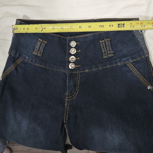 Silver Diva Push Up Jeans NWT Colombian Jeans Sz 5 - Picture 11 of 13